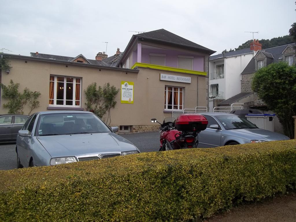 Hotel Des Bains Saint Jean le Thomas Bagian luar foto