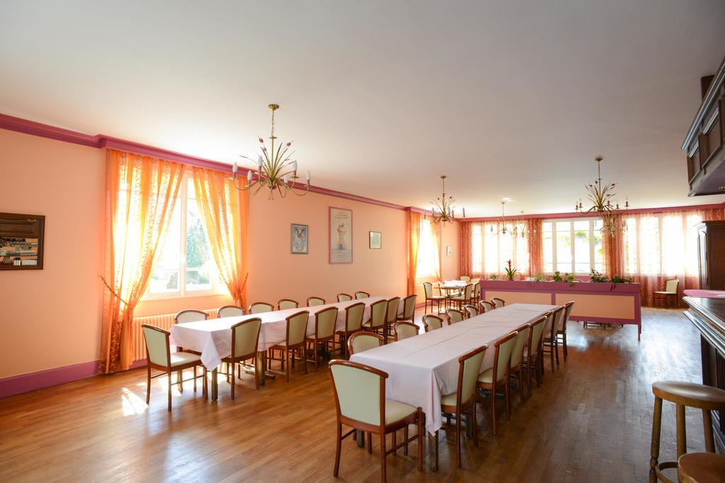 Hotel Des Bains Saint Jean le Thomas Bagian luar foto
