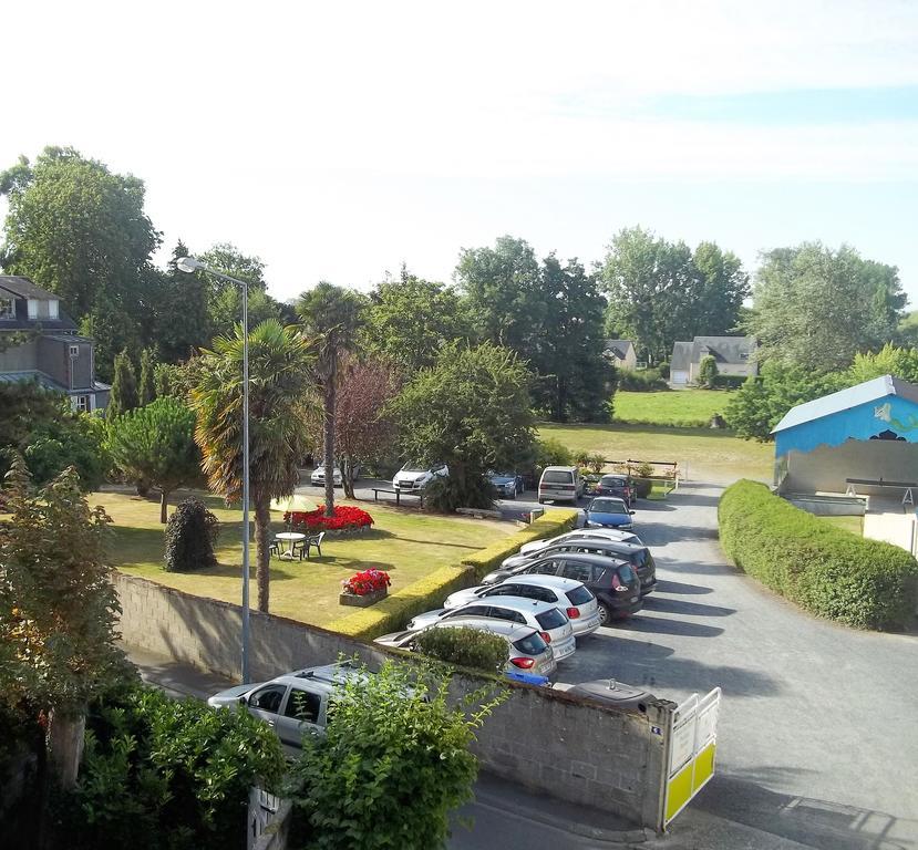 Hotel Des Bains Saint Jean le Thomas Bagian luar foto