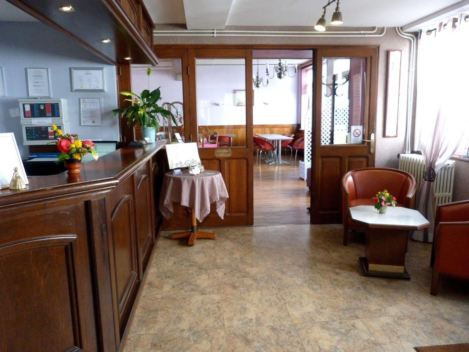 Hotel Des Bains Saint Jean le Thomas Bagian luar foto